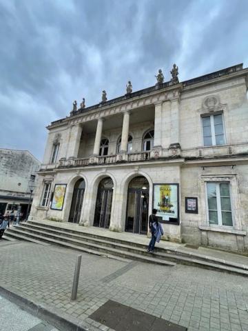 L'Insolite Saintes Exterior photo